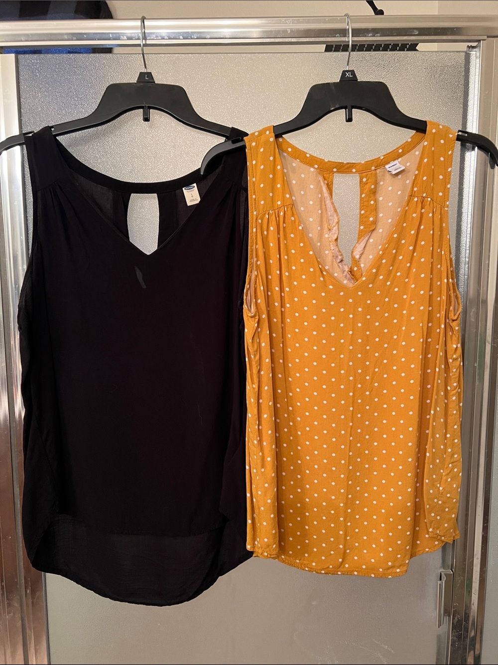 Old Navy Sleeveless V-Neck Tank Duo — Black and Mustard Polka Dot
